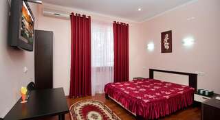 Гостиница Натали Краснодар Улучшенный двухместный номер с 1 кроватью или 2 отдельными кроватями-4