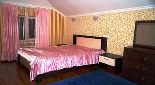 Гостиница Натали Краснодар Стандартный двухместный номер с 1 кроватью или 2 отдельными кроватями-3